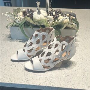 Elegant White Women's Cutout Heels